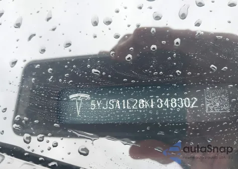 2019 Tesla Model S 100D/75D/Long Range/Standard Range z USA, uszkodzony, nr VIN 5YJSA1E28KF348302